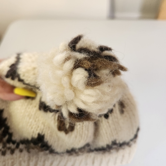 Handmade Vintage Wool Brown Beanie Winter Hat Touque Mens Womens Cowichan 90s - Picture 6 of 6